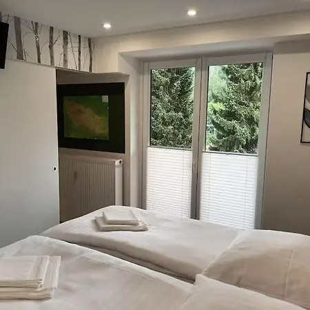 Feel Glueck * Bad Grund